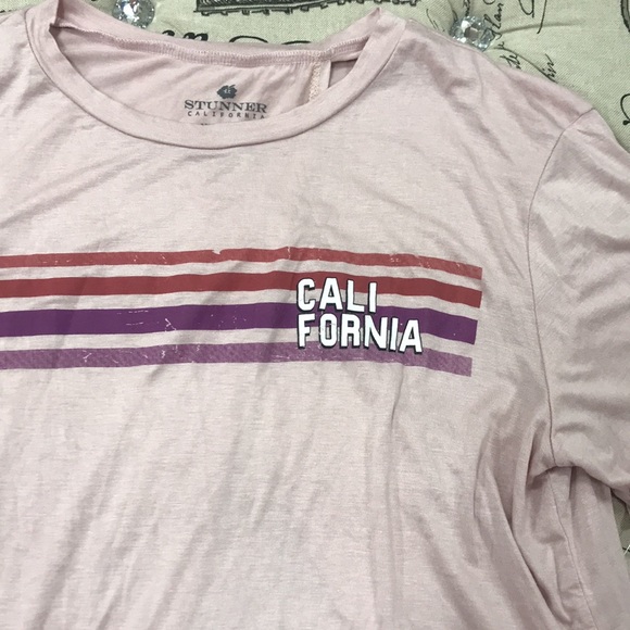 Stunner California Graphic Tee - Picture 3 of 5